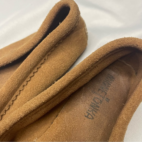 Minnetonka Women’s Thunderbird Moc | size 9 - Picture 4 of 9